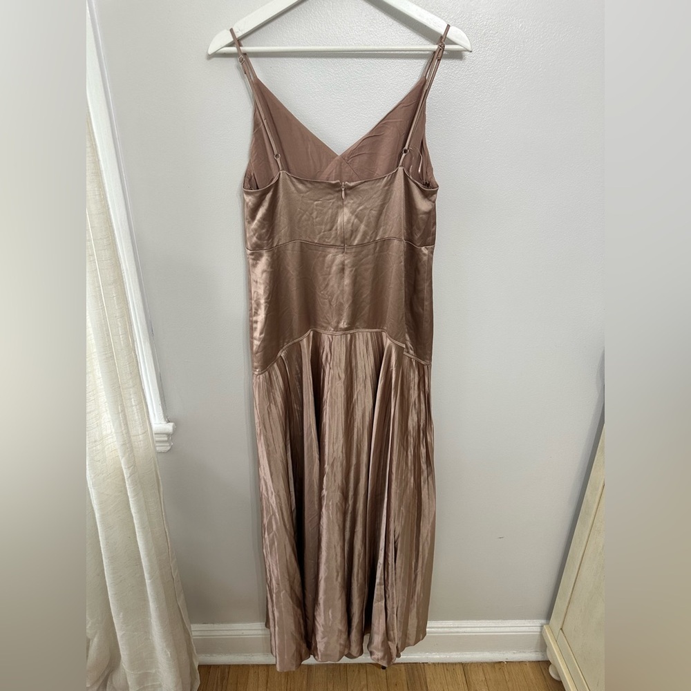 Cami NYC Jenelyn Pleated Dress - Picture 3 of 9